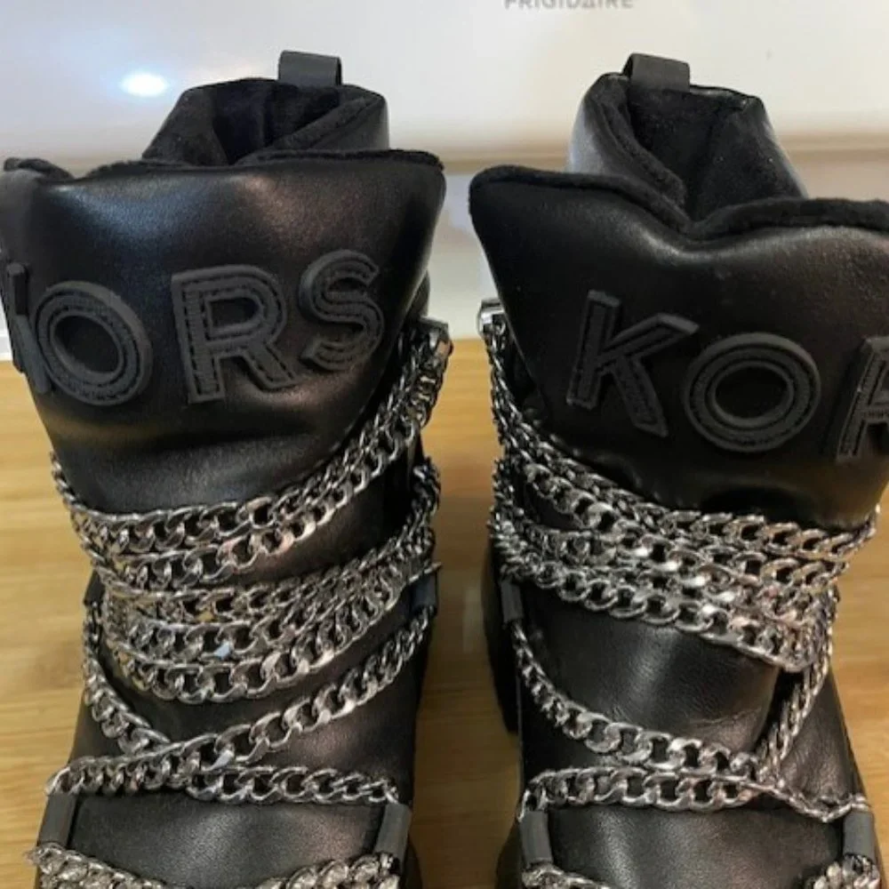 NWOT - Michael Kors Cassia leather Boot -  SIZE 6 - Picture 8 of 16